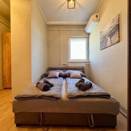 Centre Gambrinus Flat Debrecen