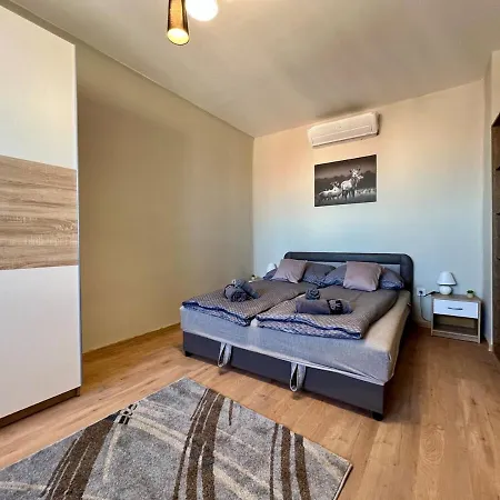 Centre Gambrinus Flat Apartamento Debrecen