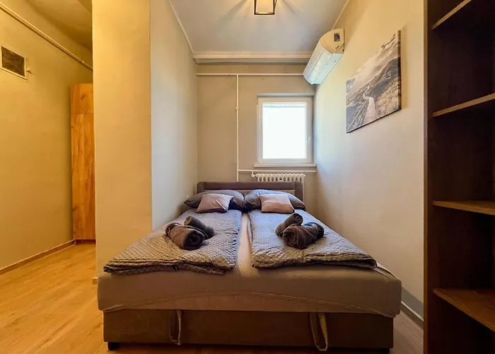 Centre Gambrinus Flat Debrecen